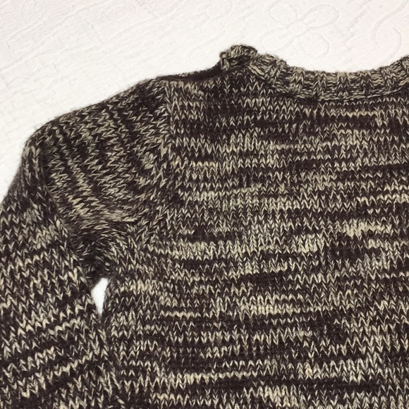 12-18m (4/$20) Rudolph Sweater by Joe Fresh - Picture 13 of 16